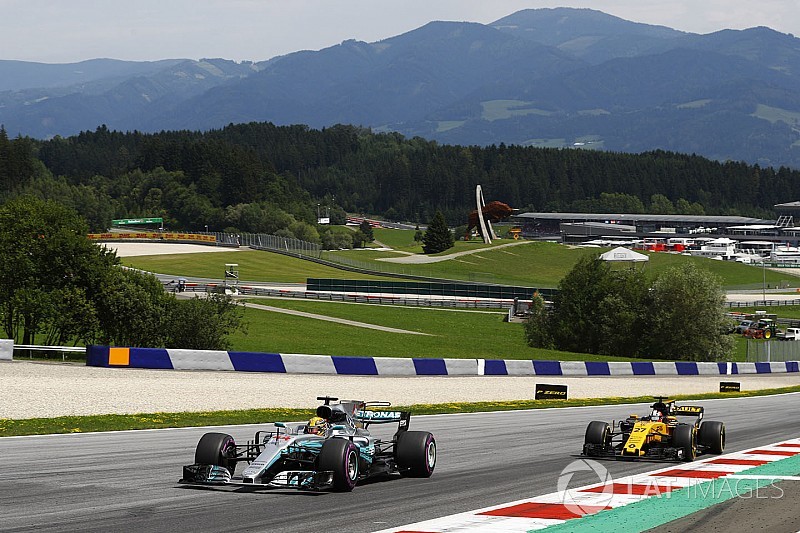 Mercedes y Renault destacan lo negativo en los motores de 2021