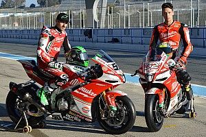 Aprilia launches 2017 World Superbike contender