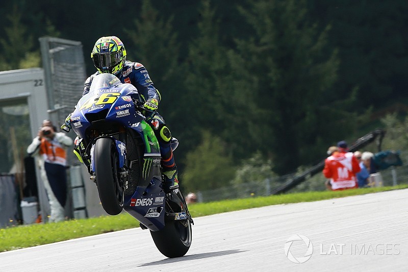 Rossi: “De entre los que nos jugamos el título, todos van rápido menos yo”