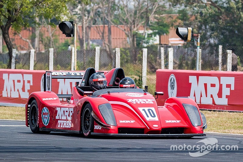 Cricket legend Sachin Tendulkar drives JA Motorsport-built Inde 2.0
