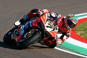 Melandri e Davies cercano l'ennesima doppietta Ducati a Imola