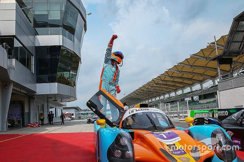 Sprint Cup: Win Motorsport emerges victorious in Race 1