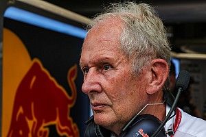 «Звоню Хельмуту!» Интернет смеется над сагой вокруг места в Toro Rosso