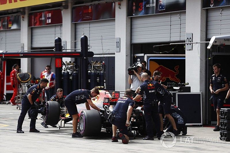 Verstappen baalt na nieuwe DNF: "Koppeling was kapot"
