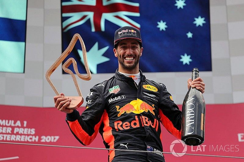 Daniel Ricciardo, Red Bull Racing festeggia sul podio