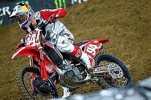 Webb Kuasai Houston 3, Roczen Pimpin Klasemen Supercross