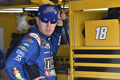 Kyle Busch spins, goes quickest in final practice at Darlington