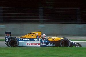 В Renault задумались о клиентской программе с Williams
