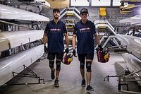 GALERÍA: los pilotos de Red Bull en botes