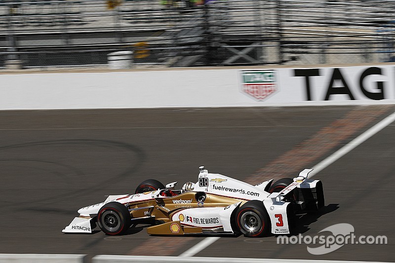 Castroneves échoue encore tout près du record