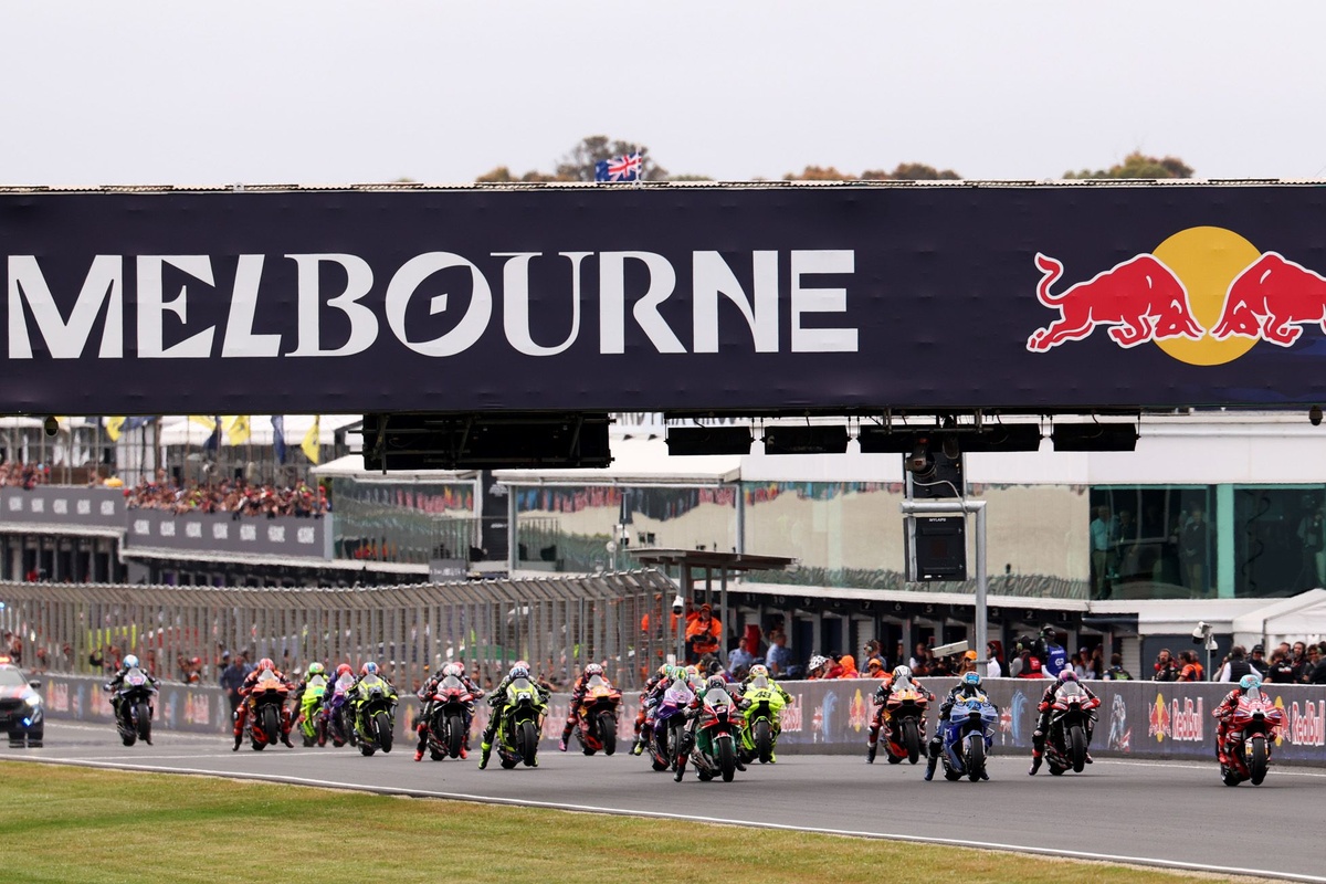 MotoGP Australian GP: Bezzecchi leads Aprilia 1-2-4-5 in Friday Practice
