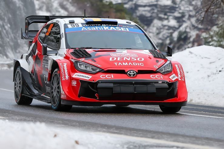 Oliver Solberg Elliott Edmondson, Toyota Gazoo Racing WRT Toyota GR Yaris Rally1