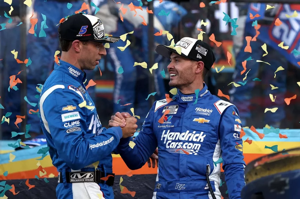 Crew chief Cliff Daniels, Kyle Larson, Hendrick Motorsports Chevrolet