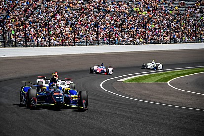 Brabham studied Montoya's racecraft to speed up learning process