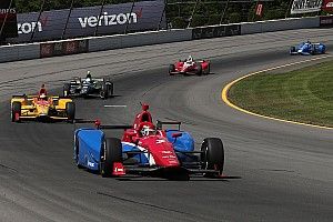 IndyCar: Mihail Aljosin marad az SPM-nél!