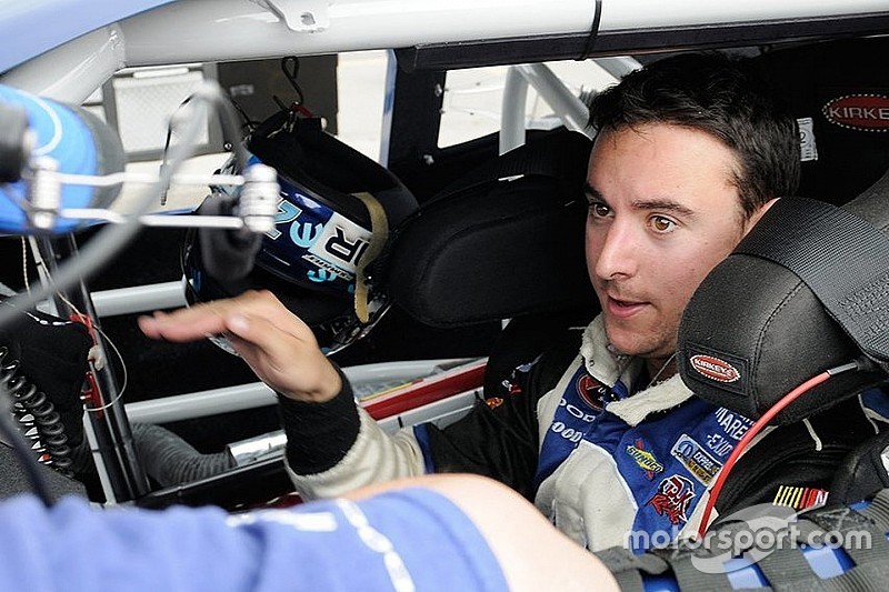 Andrew Ranger gagne la course d’ouverture de la série NASCAR Pinty’s