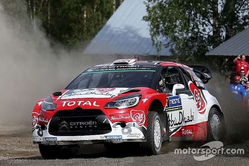 WRC Finlandia: Meeke akhiri hari kedua dengan keunggulan 41 detik