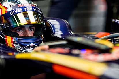 Sainz doesn't expect repeat of FP2 pace on Saturday