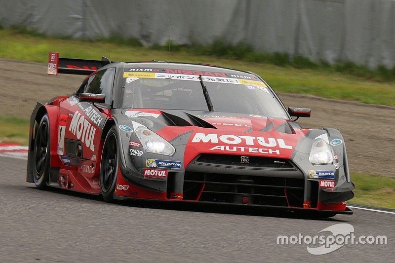 #1 MOTUL AUTECH GT-R