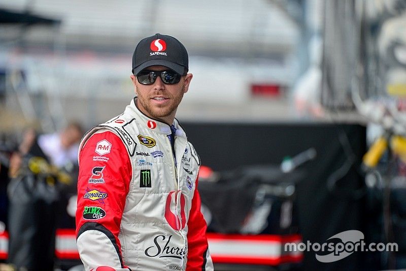 Scott retires from driving