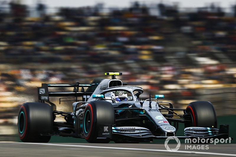 Videón Bottas óriási, pole-t érő köre a kínai időmérőn!