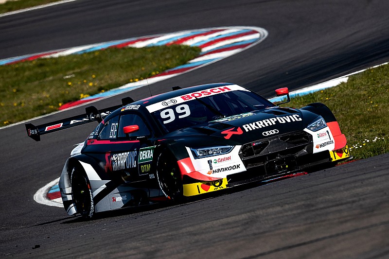 Audi górą na testach DTM
