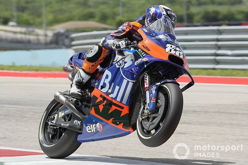 KTM amplía el contrato de Oliveira por una temporada más