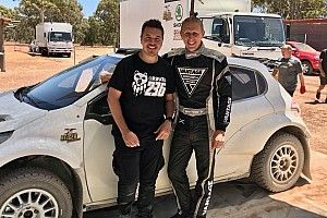 Rifat Sungkar lakukan tes dengan Alister McRae