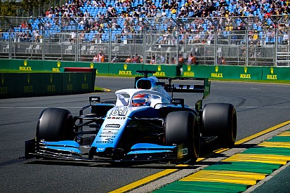 Russell heeft geen zin in achterhoedestrijd met Kubica