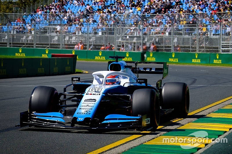 Russell heeft geen zin in achterhoedestrijd met Kubica