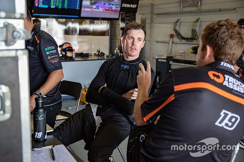 Le Brocq to stay with Tekno for remaining Supercars season