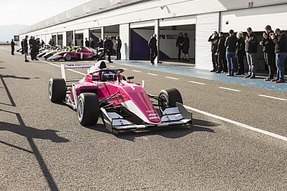 Las W Series ya tienen parrilla para 2019 y Marta García está entre las elegidas