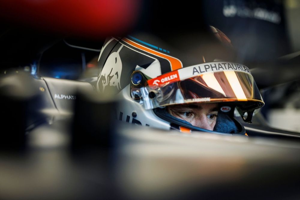 Nyck de Vries, AlphaTauri AT04