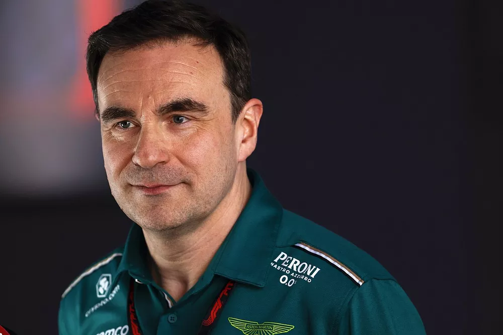 Dan Fallows, Director T&eacute;cnico del equipo Aston Martin F1, en una rueda de prensa
