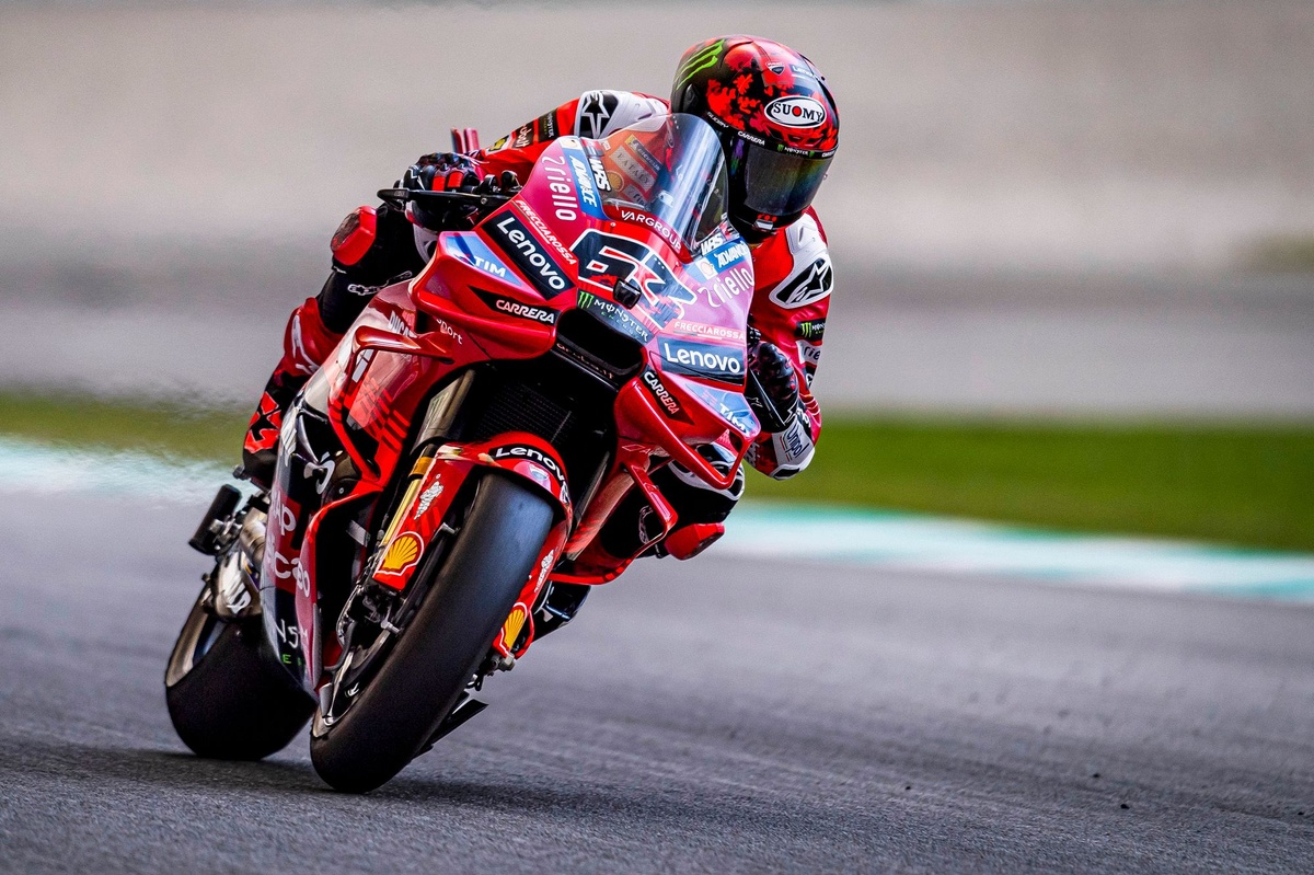 MotoGP Malaysian GP: Francesco Bagnaia destroys field to win sprint