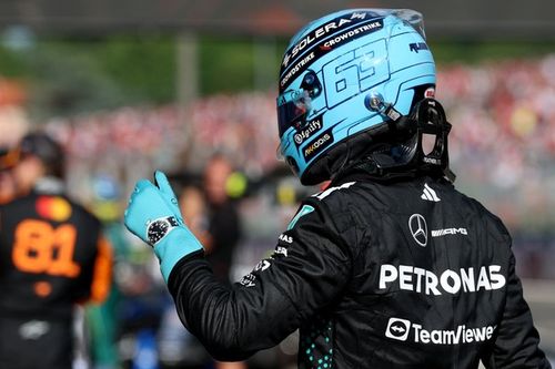 Russell y la apuesta por los medios "Comprometidos la carrera, pero valió la pena"