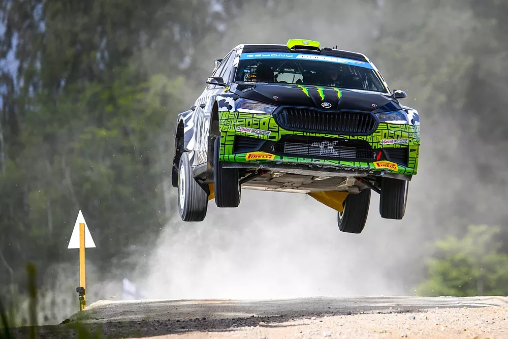 Oliver Solberg, Elliott Edmondson, Skoda Fabia Evo Rally2