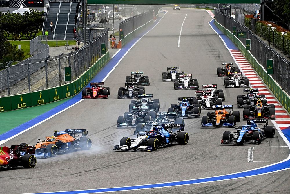 Alonso : "Des règles différentes pour des pilotes différents"