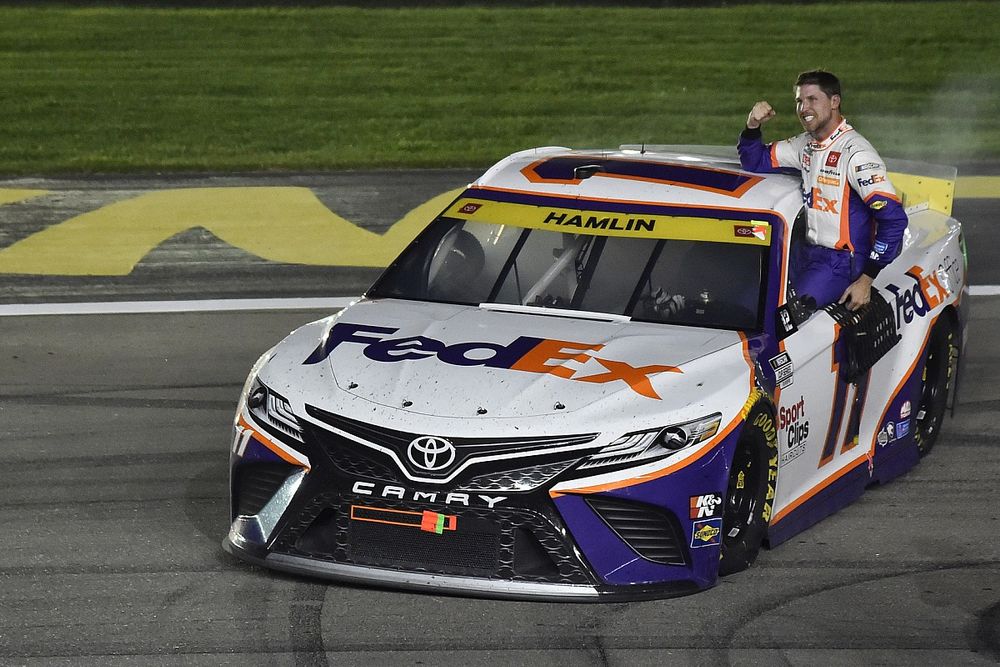 NASCAR Las Vegas: Denny Hamlin siegt sich in die "Round of 8"