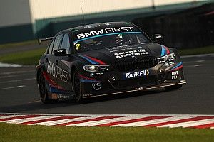 Donington Park BTCC: Turkington dominates for his 60th win