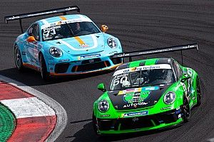Carrera Cup Italia, Vallelunga: Fenici vince in Michelin Cup dopo la penalty a De Giacomi!