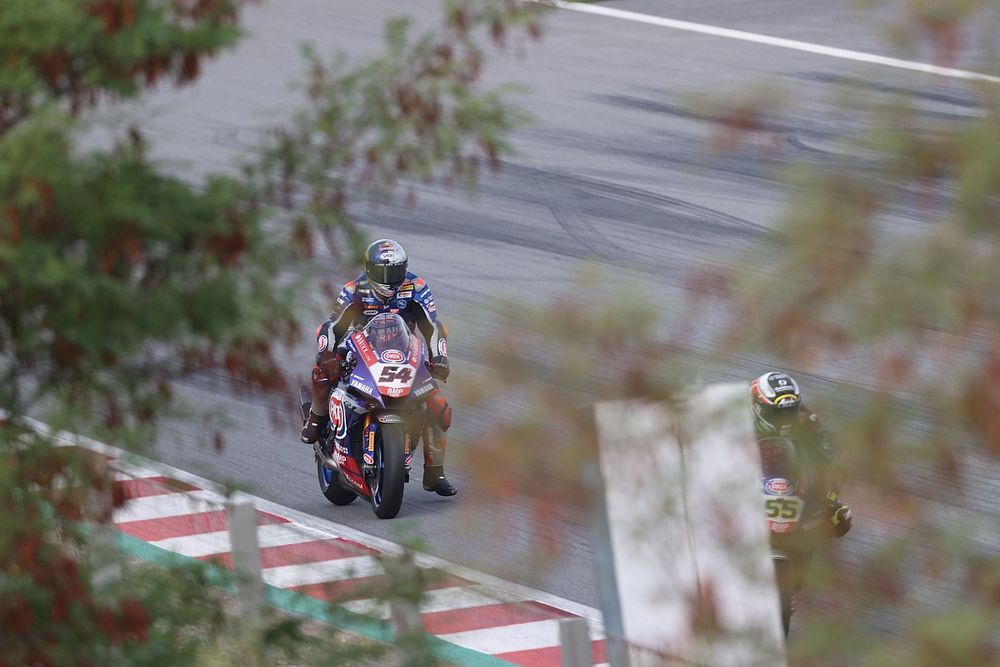 WSBK Jerez 1. antrenman: Toprak, Rinaldi'nin önünde en hızlısı