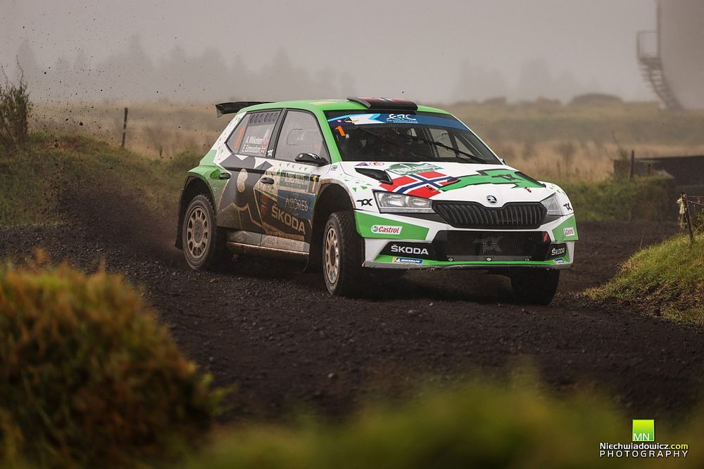 Mikkelsen blisko Sordo, Łukjaniuk bez zapasu