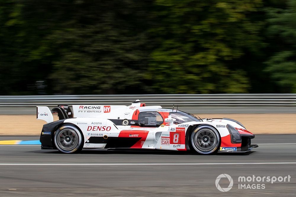 #8 Toyota Gazoo Racing Toyota GR010 - Hybrid Hypercar, Sébastien Buemi, Kazuki Nakajima, Brendon Hartley