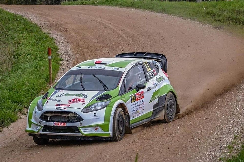 Kempa i Szeja wygrywają w LRČ1