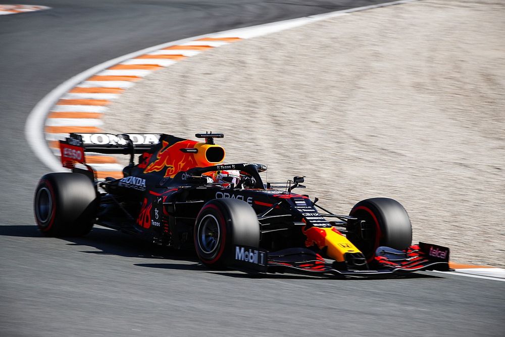 Verstappen: "Kolay bir yarış olmasını beklemiyorum"