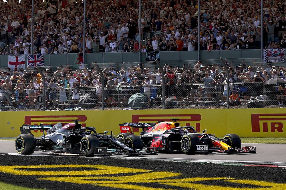 Ricciardo voelt mee met Verstappen: “Maar kan gebeuren in eerste ronde”