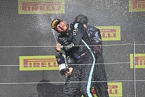 F1: Pai de Verstappen diz que Hamilton deveria ser desclassificado
