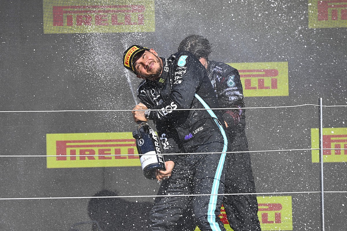 Jos Verstappen: Hamiltont ki kellett volna zárni!