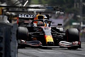 Verstappen: "Agresif değil sert yarışıyorum"